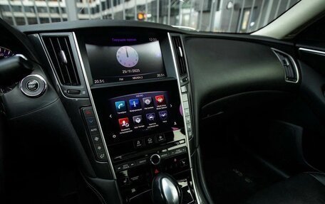 Infiniti Q50 I рестайлинг, 2015 год, 1 660 000 рублей, 18 фотография