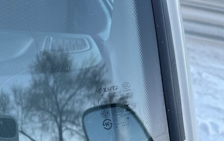 Toyota HiAce H100, 2001 год, 1 050 000 рублей, 14 фотография