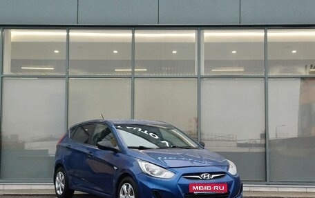 Hyundai Solaris II рестайлинг, 2011 год, 569 000 рублей, 2 фотография