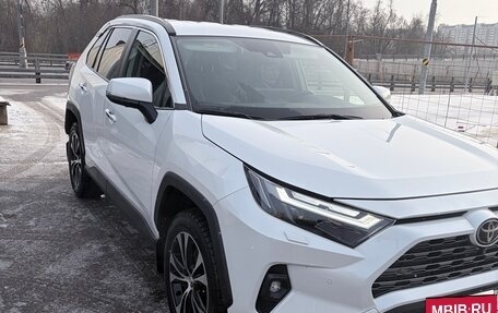 Toyota RAV4, 2022 год, 4 500 000 рублей, 5 фотография
