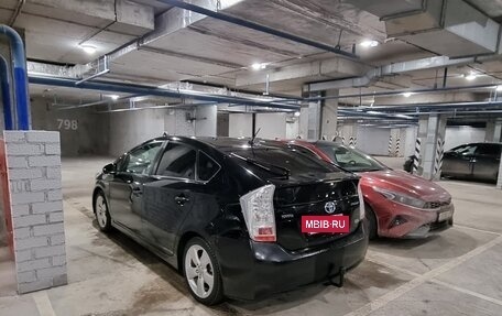 Toyota Prius, 2010 год, 1 350 000 рублей, 3 фотография
