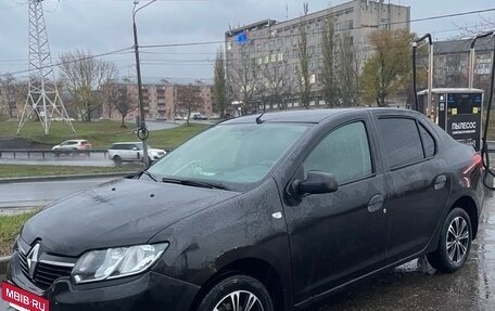 Renault Logan II, 2014 год, 800 000 рублей, 3 фотография