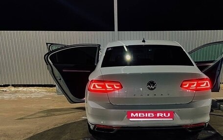 Volkswagen Passat B8 рестайлинг, 2020 год, 2 900 000 рублей, 14 фотография