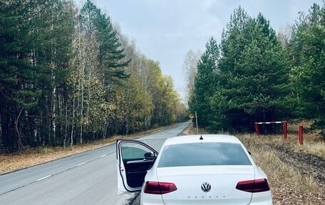 Volkswagen Passat B8 рестайлинг, 2020 год, 2 900 000 рублей, 12 фотография