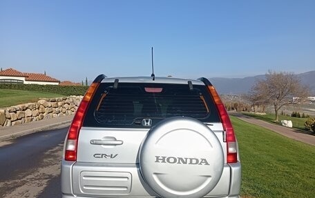 Honda CR-V II рестайлинг, 2004 год, 550 000 рублей, 3 фотография