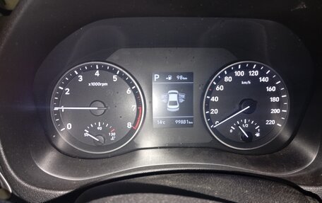 Hyundai Solaris II рестайлинг, 2018 год, 1 300 000 рублей, 10 фотография