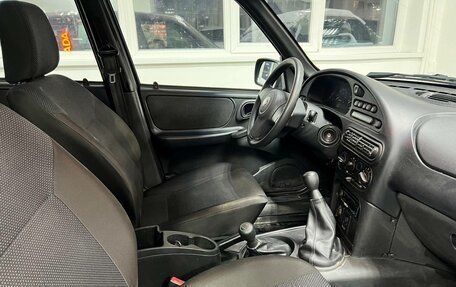 Chevrolet Niva I рестайлинг, 2018 год, 699 000 рублей, 14 фотография