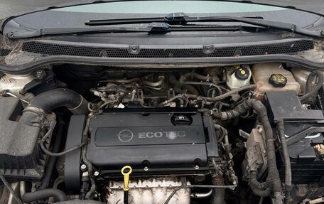 Opel Astra J, 2011 год, 530 000 рублей, 18 фотография