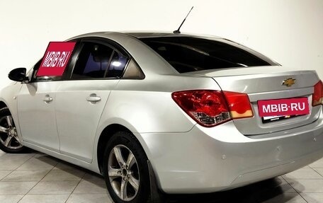Chevrolet Cruze II, 2009 год, 430 000 рублей, 7 фотография
