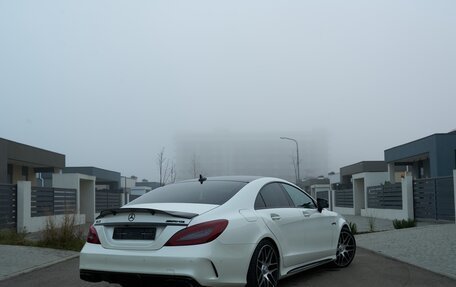 Mercedes-Benz CLS, 2015 год, 4 000 000 рублей, 1 фотография