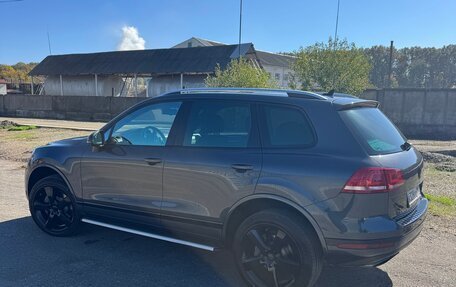 Volkswagen Touareg III, 2015 год, 2 850 000 рублей, 6 фотография