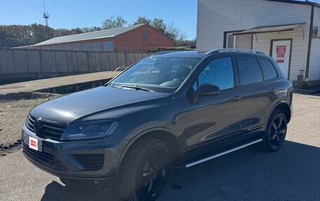 Volkswagen Touareg III, 2015 год, 2 850 000 рублей, 7 фотография
