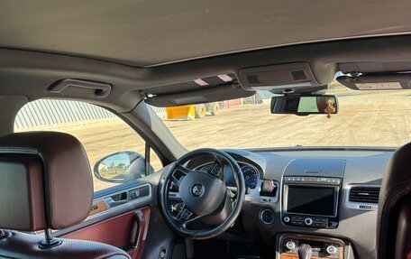 Volkswagen Touareg III, 2015 год, 2 850 000 рублей, 13 фотография