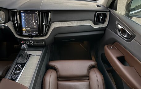 Volvo XC60 II, 2019 год, 3 997 000 рублей, 16 фотография