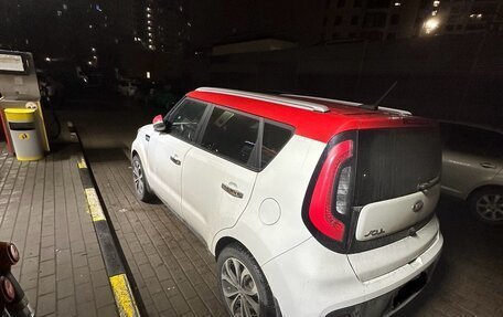 KIA Soul II рестайлинг, 2018 год, 2 000 000 рублей, 14 фотография