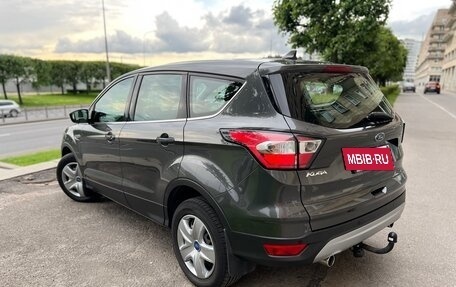 Ford Kuga III, 2017 год, 1 580 000 рублей, 11 фотография