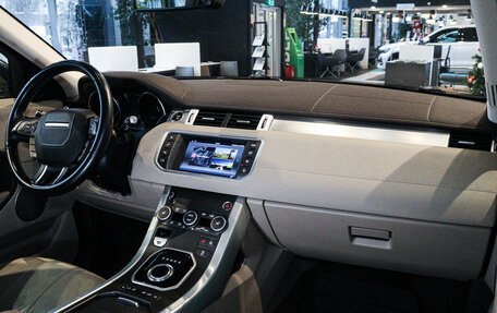 Land Rover Range Rover Evoque I, 2017 год, 2 650 000 рублей, 7 фотография