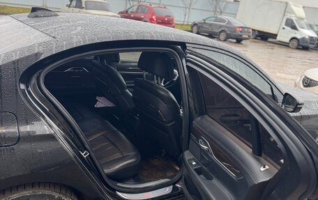 BMW 7 серия, 2016 год, 2 900 000 рублей, 10 фотография