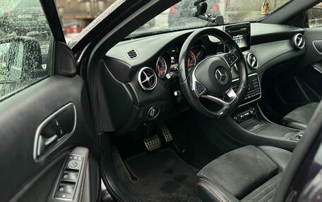 Mercedes-Benz GLA, 2016 год, 1 650 000 рублей, 9 фотография