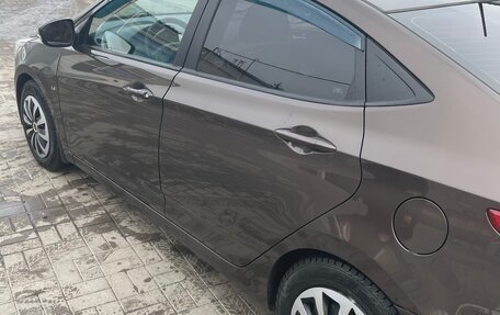 Hyundai Solaris II рестайлинг, 2014 год, 1 200 000 рублей, 4 фотография