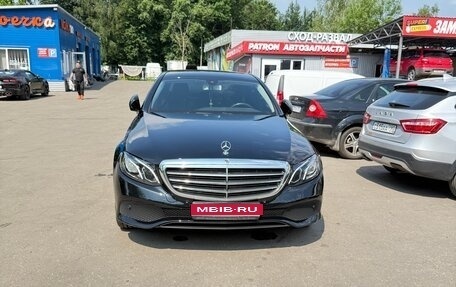 Mercedes-Benz E-Класс, 2018 год, 2 800 000 рублей, 1 фотография