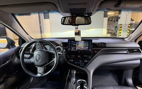 Toyota Camry, 2021 год, 3 300 000 рублей, 19 фотография