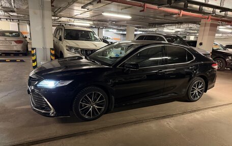 Toyota Camry, 2021 год, 3 300 000 рублей, 31 фотография