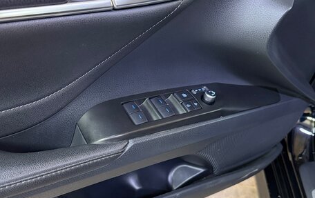 Toyota Camry, 2021 год, 3 300 000 рублей, 30 фотография