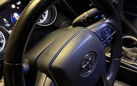 Toyota Camry, 2021 год, 3 300 000 рублей, 32 фотография