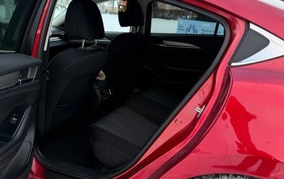 Mazda 6, 2019 год, 2 240 000 рублей, 1 фотография