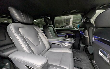 Mercedes-Benz V-Класс, 2025 год, 14 990 000 рублей, 10 фотография