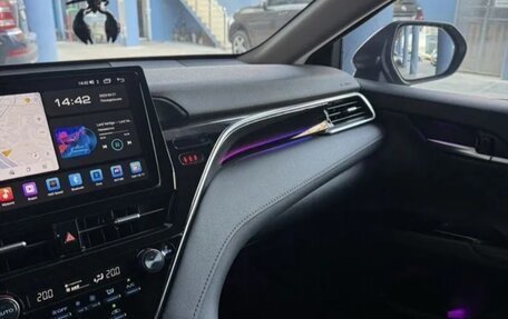 Toyota Camry, 2023 год, 3 580 000 рублей, 10 фотография