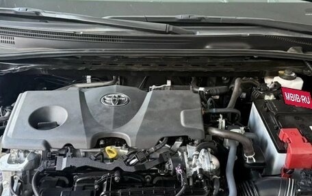 Toyota Camry, 2023 год, 3 580 000 рублей, 9 фотография