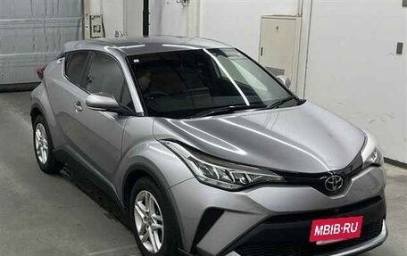 Toyota C-HR I рестайлинг, 2021 год, 1 728 000 рублей, 2 фотография