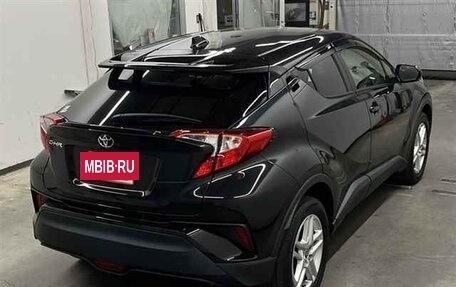 Toyota C-HR I рестайлинг, 2021 год, 2 024 000 рублей, 4 фотография