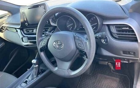 Toyota C-HR I рестайлинг, 2021 год, 2 024 000 рублей, 5 фотография