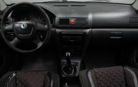 Skoda Octavia IV, 2010 год, 499 000 рублей, 8 фотография