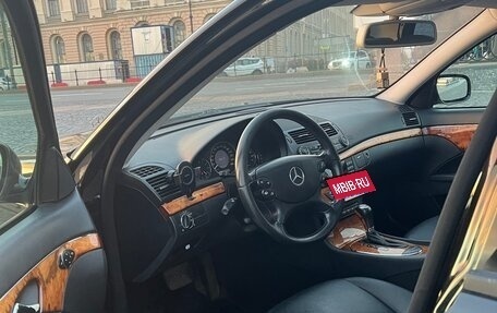 Mercedes-Benz E-Класс, 2007 год, 850 000 рублей, 21 фотография