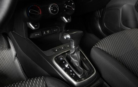 KIA Rio IV, 2018 год, 1 305 900 рублей, 6 фотография