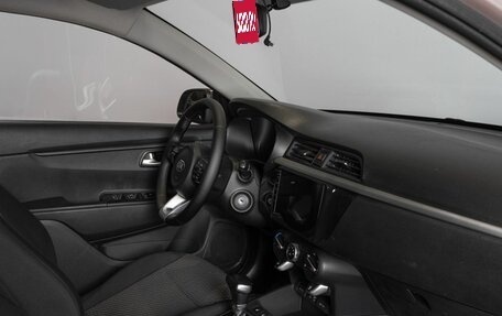 KIA Rio IV, 2018 год, 1 305 900 рублей, 8 фотография