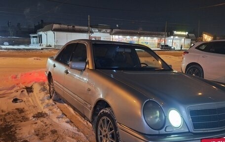 Mercedes-Benz E-Класс, 1998 год, 220 000 рублей, 8 фотография