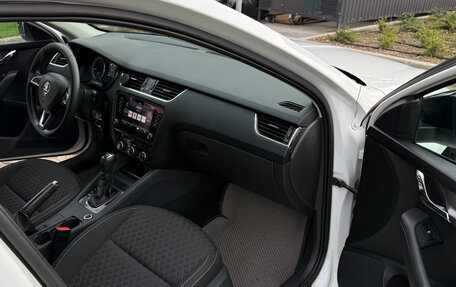 Skoda Octavia, 2017 год, 1 400 000 рублей, 9 фотография