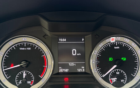 Skoda Octavia, 2017 год, 1 400 000 рублей, 18 фотография