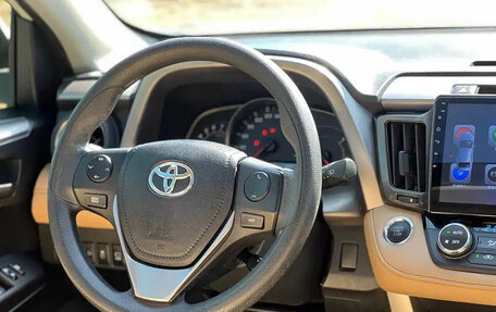 Toyota RAV4, 2019 год, 2 200 000 рублей, 12 фотография