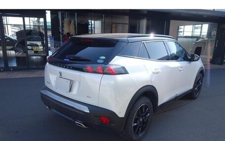 Peugeot 2008 II, 2022 год, 1 510 000 рублей, 6 фотография