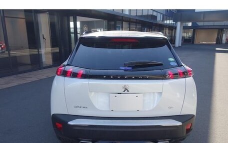 Peugeot 2008 II, 2022 год, 1 510 000 рублей, 5 фотография