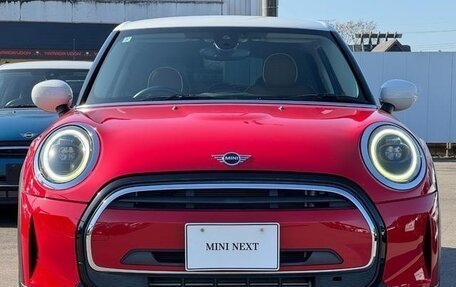 MINI Hatch, 2021 год, 1 910 000 рублей, 2 фотография