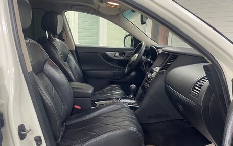 Infiniti QX70, 2013 год, 1 950 000 рублей, 10 фотография