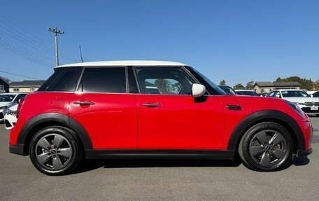 MINI Hatch, 2021 год, 1 910 000 рублей, 5 фотография