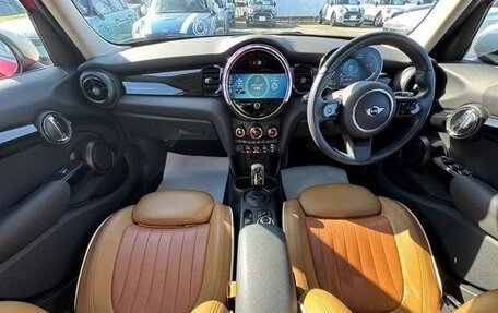 MINI Hatch, 2021 год, 1 910 000 рублей, 11 фотография